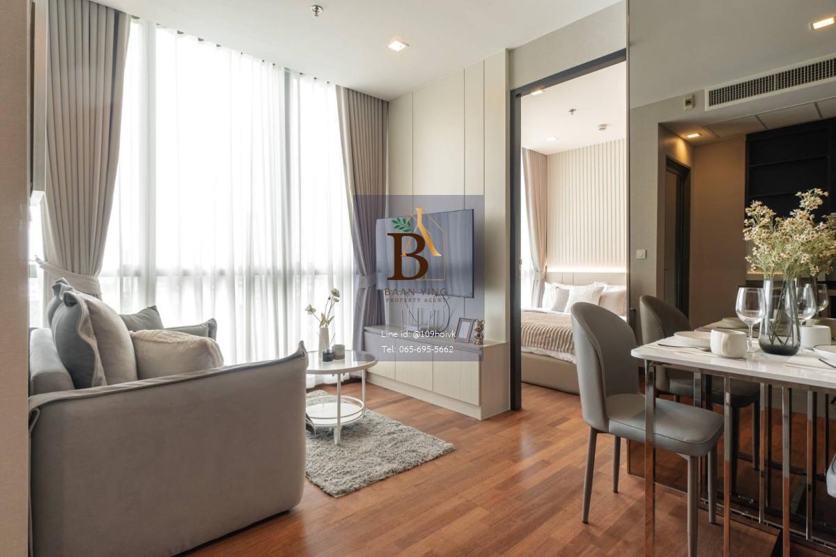 1-Bedroom with Private Lift