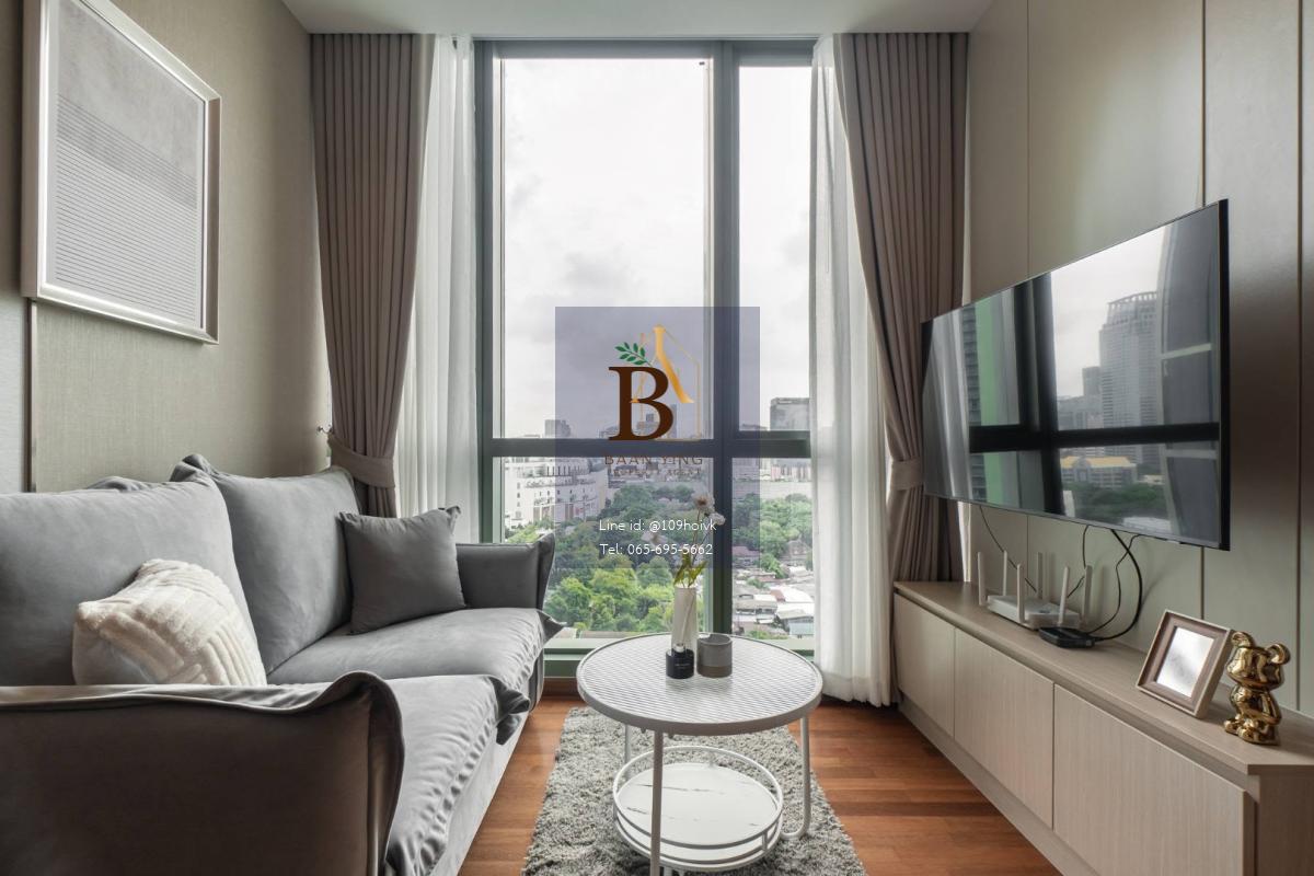 1-Bedroom with Private Lift