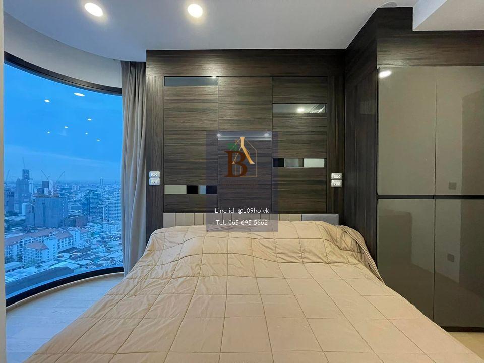 ASHTON CHULA-SILOM 1 Rare Unit กระจกโค้ง ชั้นสูง