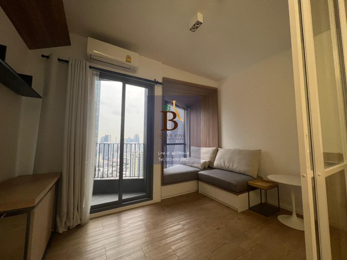 ขาย **คอนโด Triple Y Residence** สามย่านมิตรทาวน์