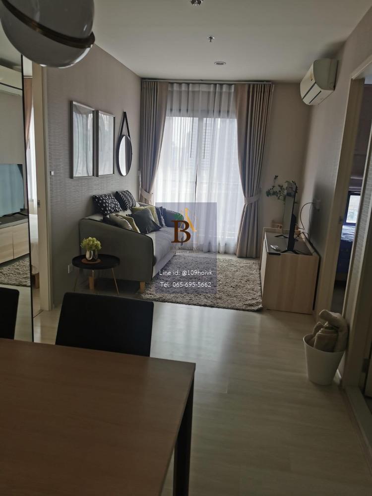 Life Asoke Condo: Modern 2BR Condo with City Views - Prime Location in Asoke