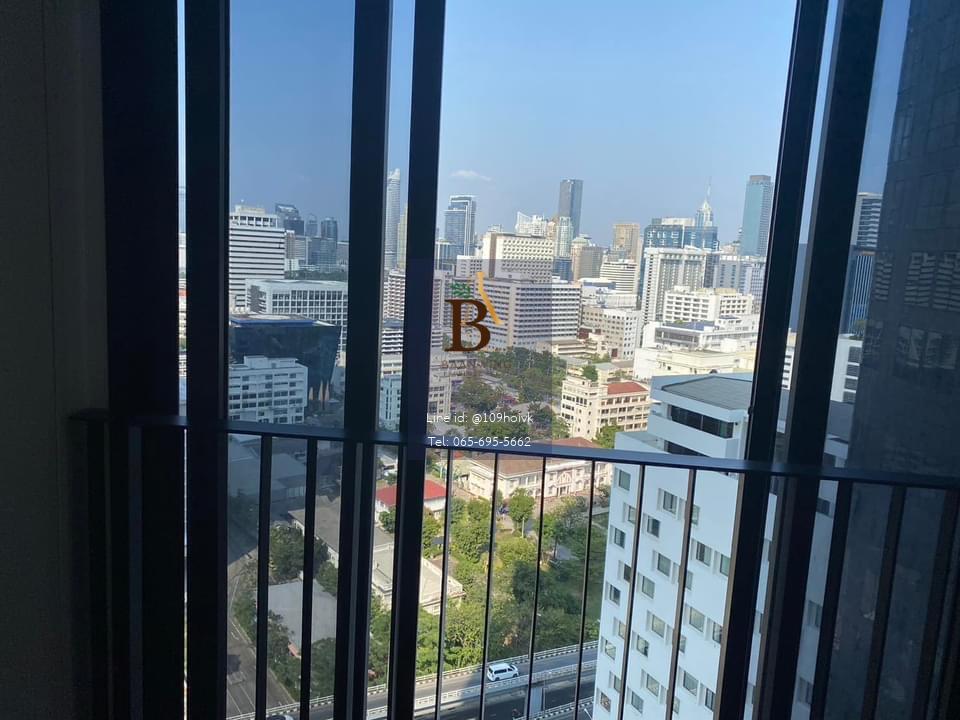 Ashton Chula - Silom