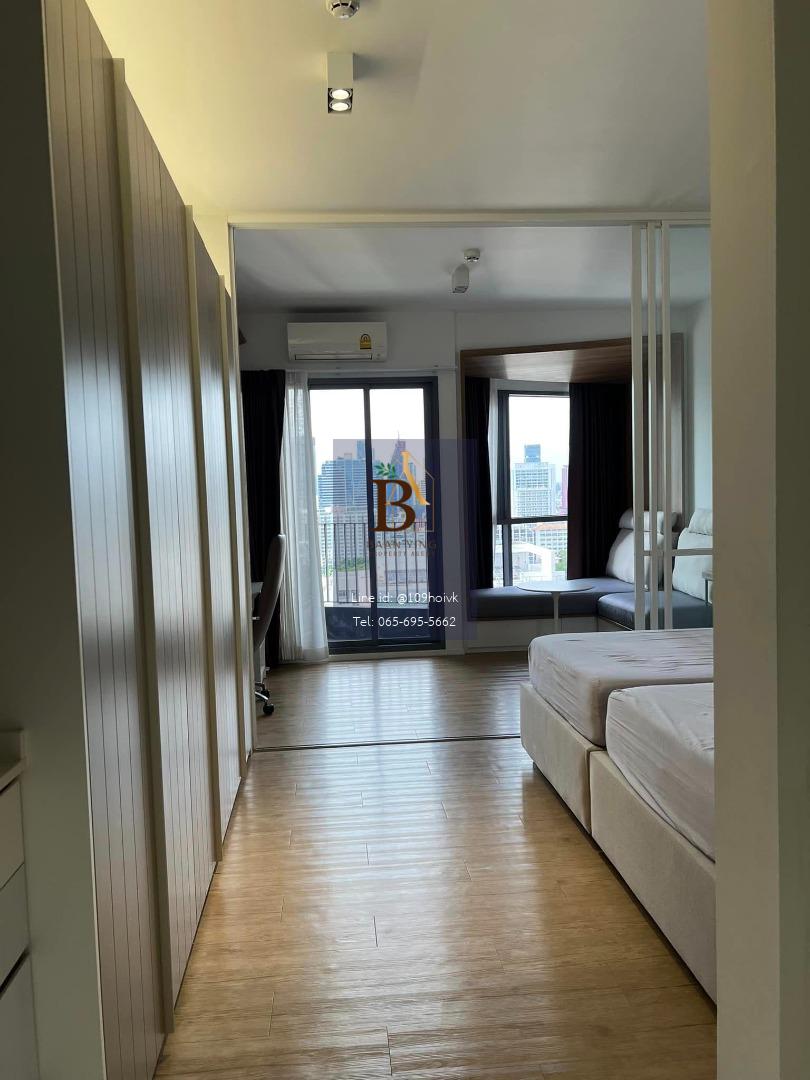 คอนโด Triple Y Residence ชั้นล่างเป็นห้างสามย่านมิตรทาวน์