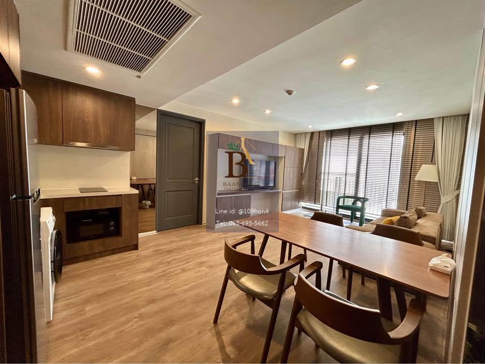 1 Bed condo near Lumpini park & Benchakitti park