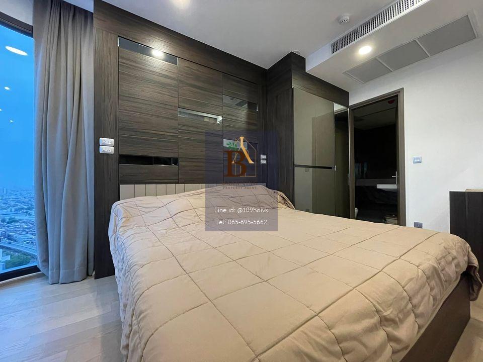 ASHTON CHULA-SILOM 1 Rare Unit กระจกโค้ง ชั้นสูง