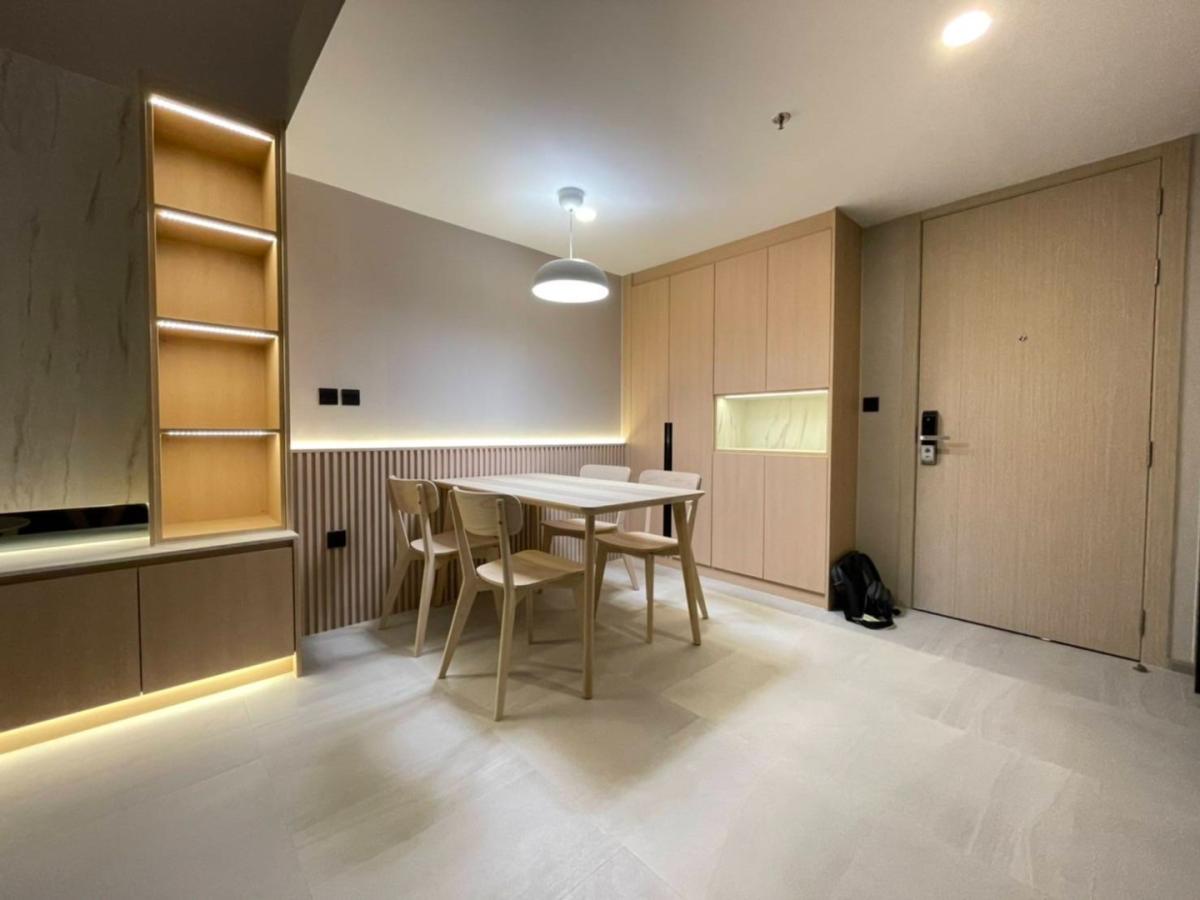 คอนโดหรูใกล้สยาม ห้องสูงโปร่ง วิวสวย 52ตรม.