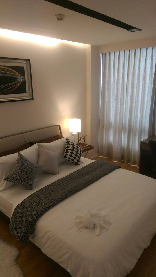 ห้องสวยให้เช่า กว้างอยู่สบาย 44ตรม. มีอ่างอาบน้ำ (BTS เพลินจิต 350ม.)