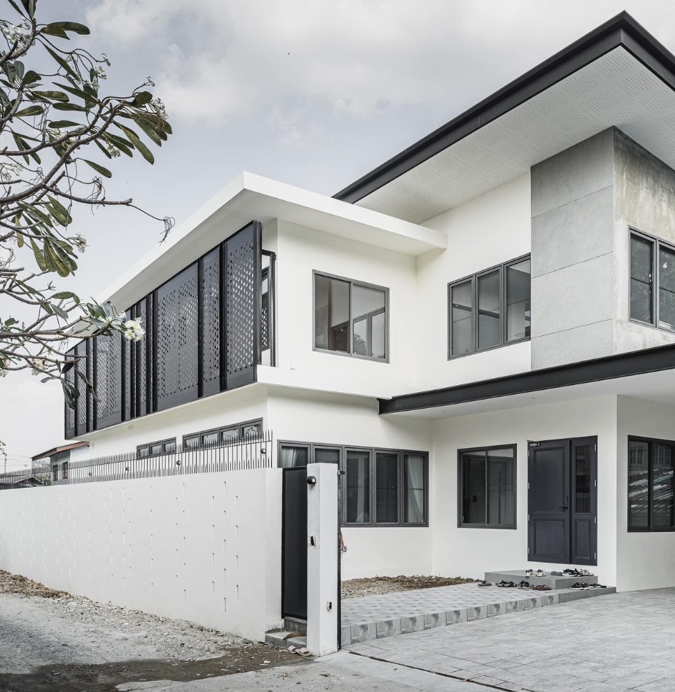 ขายบ้านเดี่ยวพร้อมสวน 150ตรว. ทำเลใกล้ราชพฤกษ์ ปิ่นเกล้า ใกล้โรงเรียนดัง