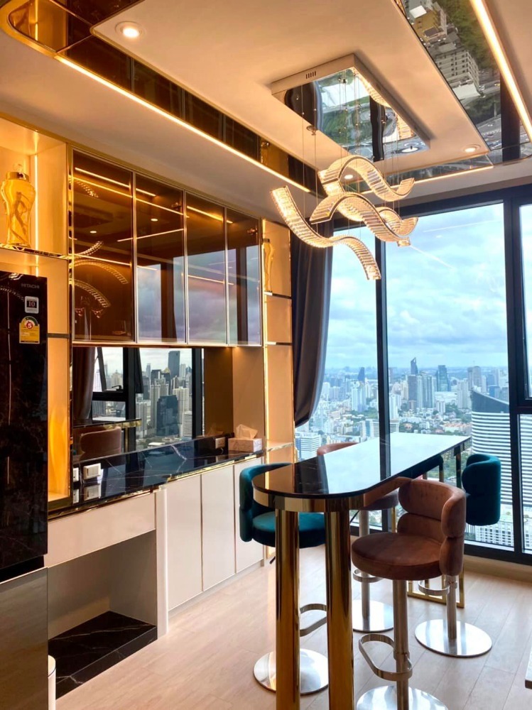 ขายห้องคอนโด One9Five อโศก-พระรามเก้า ขนาดห้อง 94.5 ตารางเมตร ตกแต่งในสไตล์โมเดิร์นเกรดโรงแรมห้าดาวทั้งหมด
