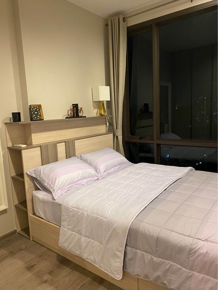 คอนโด ติด  MRTลาดพร้าว Whizdom Avenue จัดเต็มเฟอร์นิเจอร์ เข้าอยู่ได้เลย