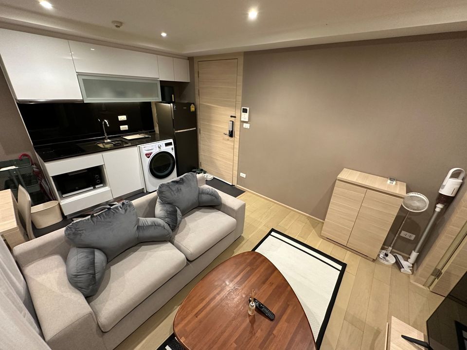 [ให้เช่า] ห้องสวยใหม่เฟอร์ครบ 1-ห้องนอน คอนโด Klass Silom ใกล้รถไฟฟ้า BTS ช่องนนทรี และ MRT สีลม