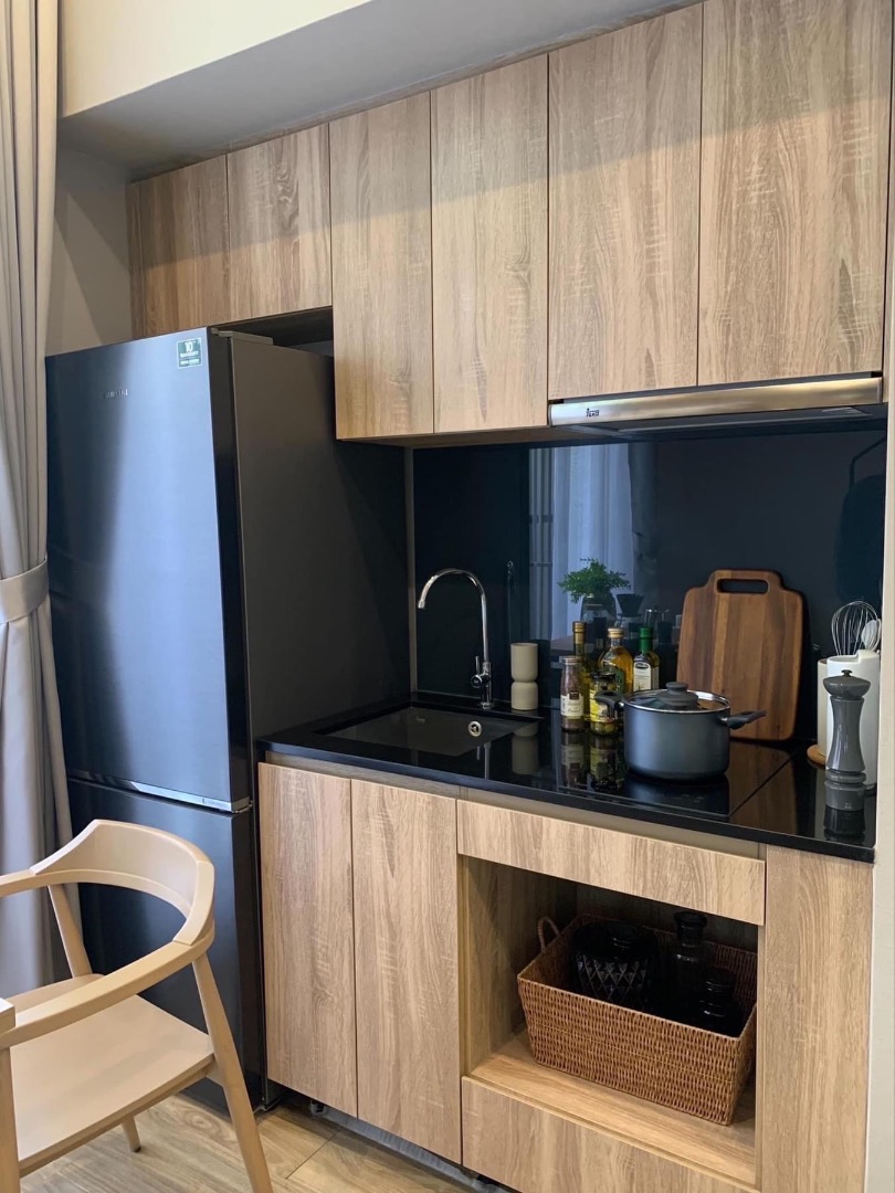 ให้เช่าห้อง Duplex แต่งBuilt-inสวย  บลอสซั่ม คอนโด @Sathorn-Charoenrat  ใกล้สาทร 