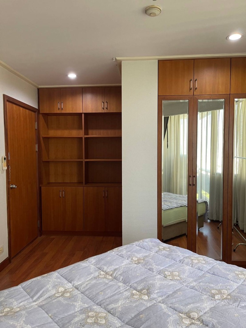 คอนโดห้องใหญ่ ใกล้BTSราชดำริ พื้นที่ 90ตรม. ตกแต่งพร้อมอยู่ 