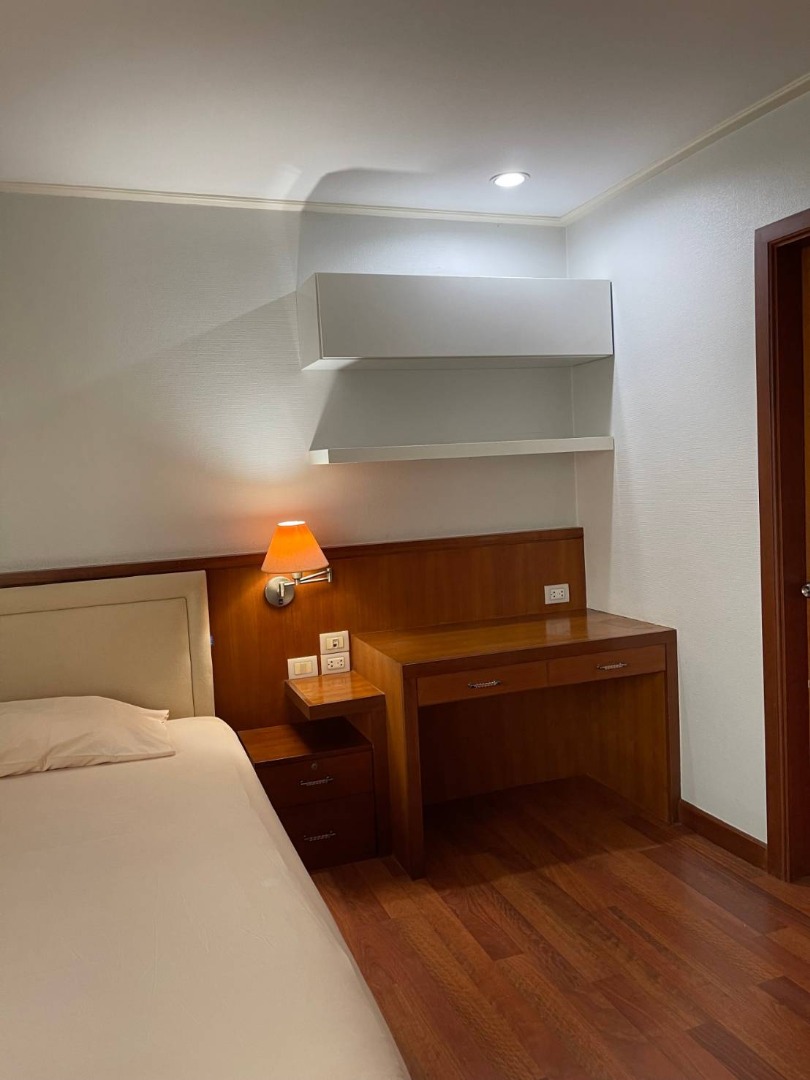 คอนโดห้องใหญ่ ใกล้BTSราชดำริ พื้นที่ 90ตรม. ตกแต่งพร้อมอยู่ 