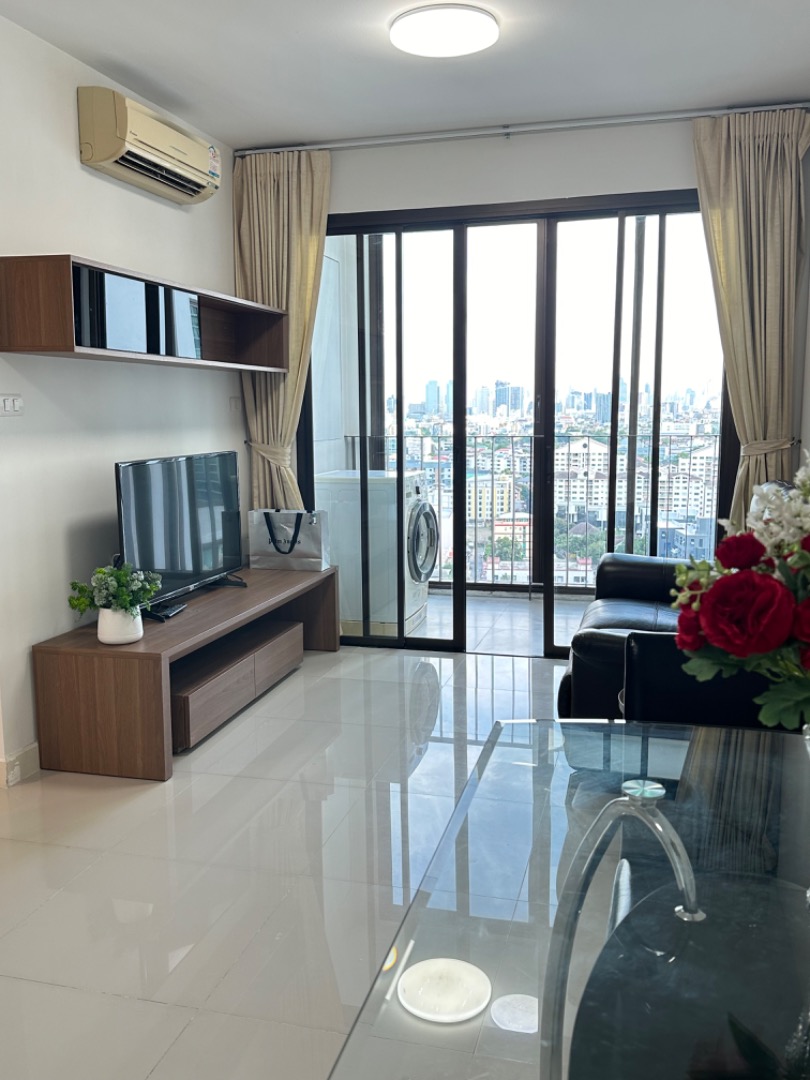 ปล่อยเช่าคอนโด 2-ห้องนอน ใกล้เซ็นทรัลลาดพร้าว ติด BigC เดินไปMRTได้ 