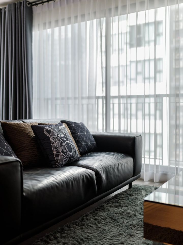 คอนโด 2-ห้องนอน ใกล้รถไฟฟ้า BTS ทองหล่อ  Rhythm Sukhumvit 36-38 