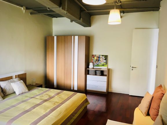 คอนโดห้องใหญ่ 155 ตรม.❗️กลางเอกมัย ราคาถูก ตกแต่งสไตล์ลอฟท์