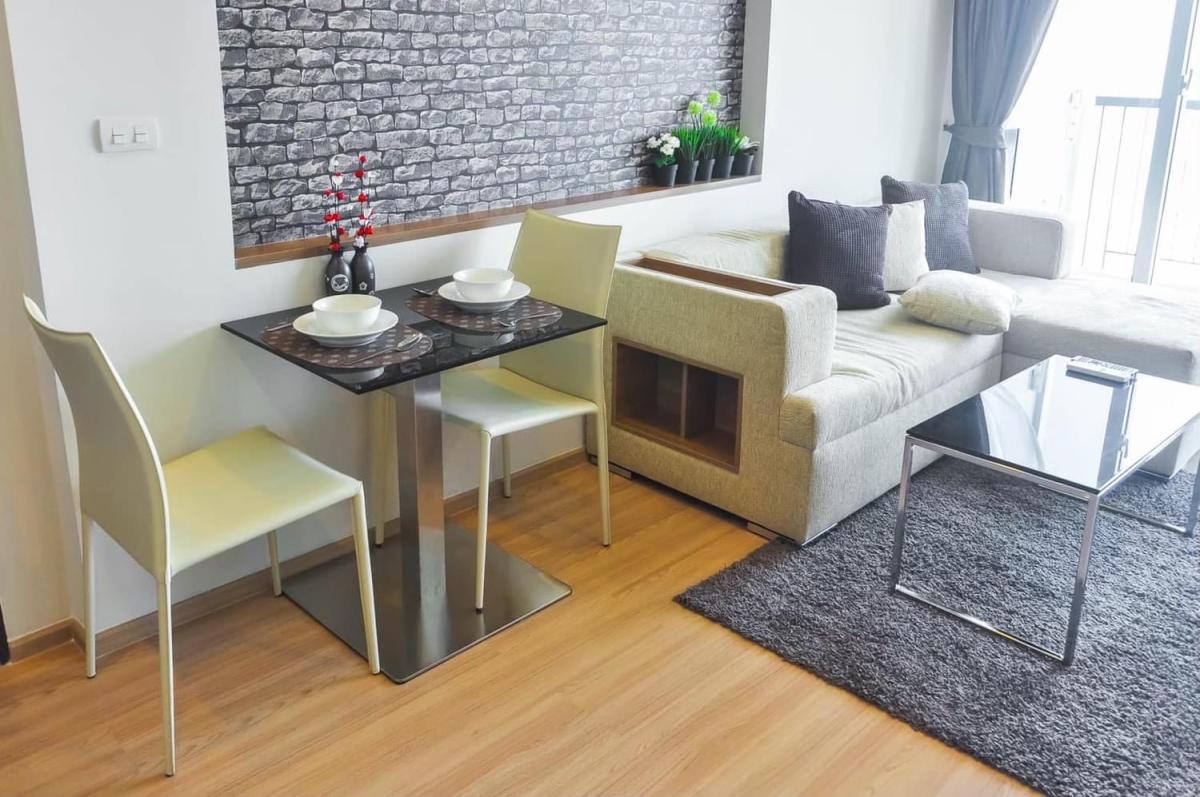 RHYTHM SATHORN ห้อง 40ตรม. วิวเห็นโค้งน้ำเจ้าพระยาเต็มตา! 