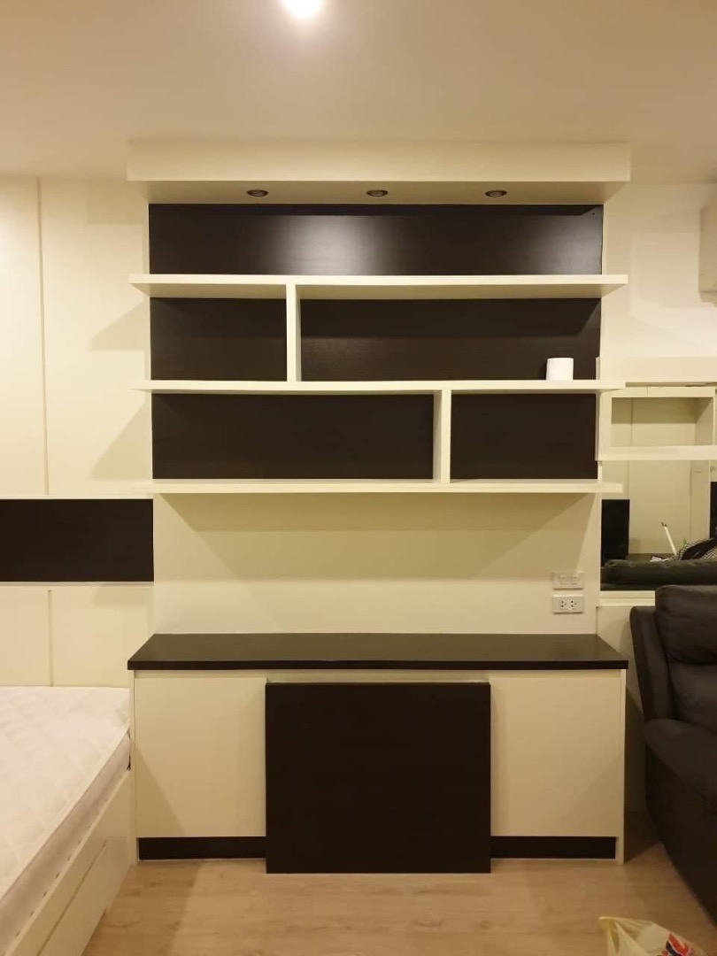 Ideo Q Chula ห้องสตูดิโอ มีครัวแยกอยู่ริมระเบียง พร้อมให้เช่า 