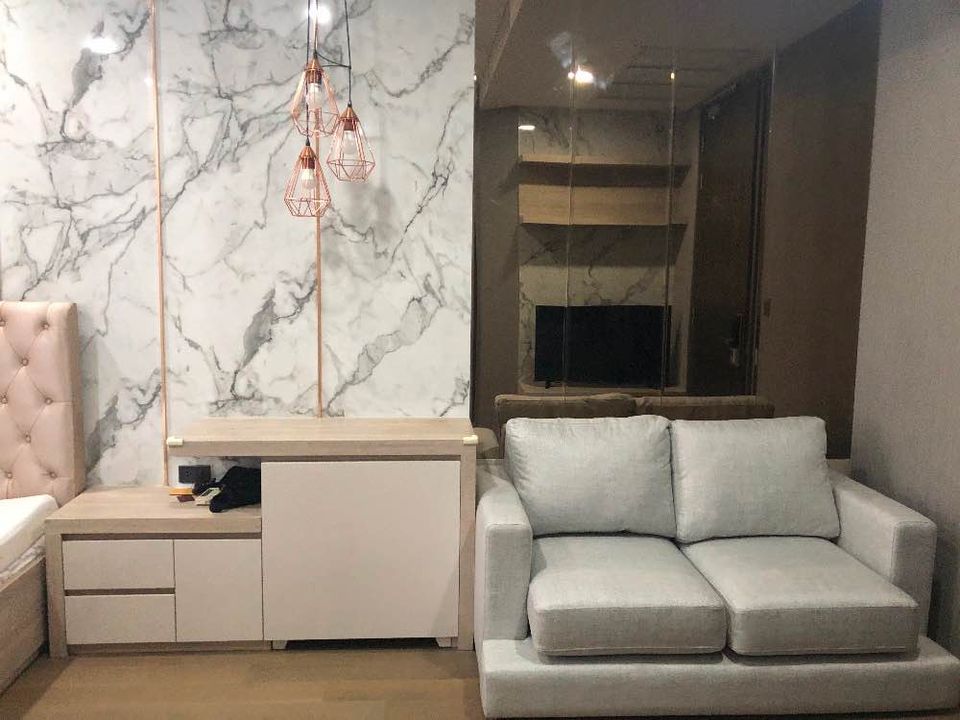 คอนโด Ashton Chula Silom ห้องชั้นสูง วิวสวย พร้อมให้เช่า