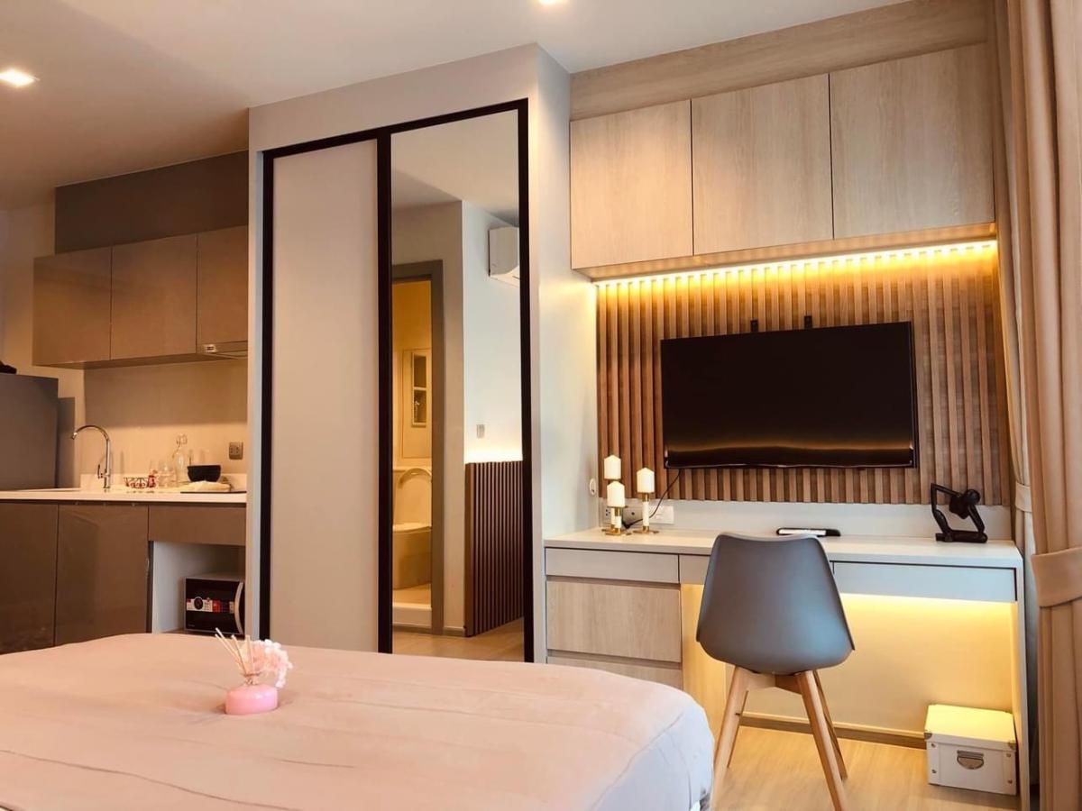 Life Asoke Rama 9 / ไลฟ์ อโศก พระราม 9