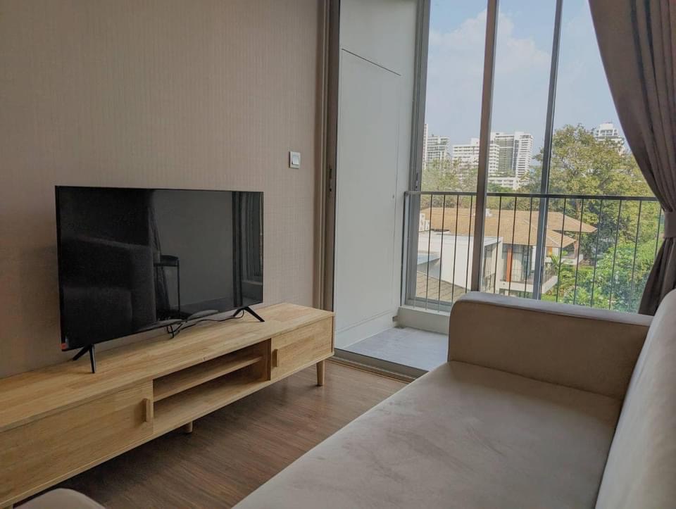 Condo Q Prasanmit  ใกล้ มศว.