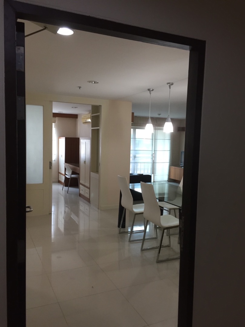 คอนโด 2ห้องนอน ใกล้BTS เซ็นหลุยส์ และ สุรศักดิ์