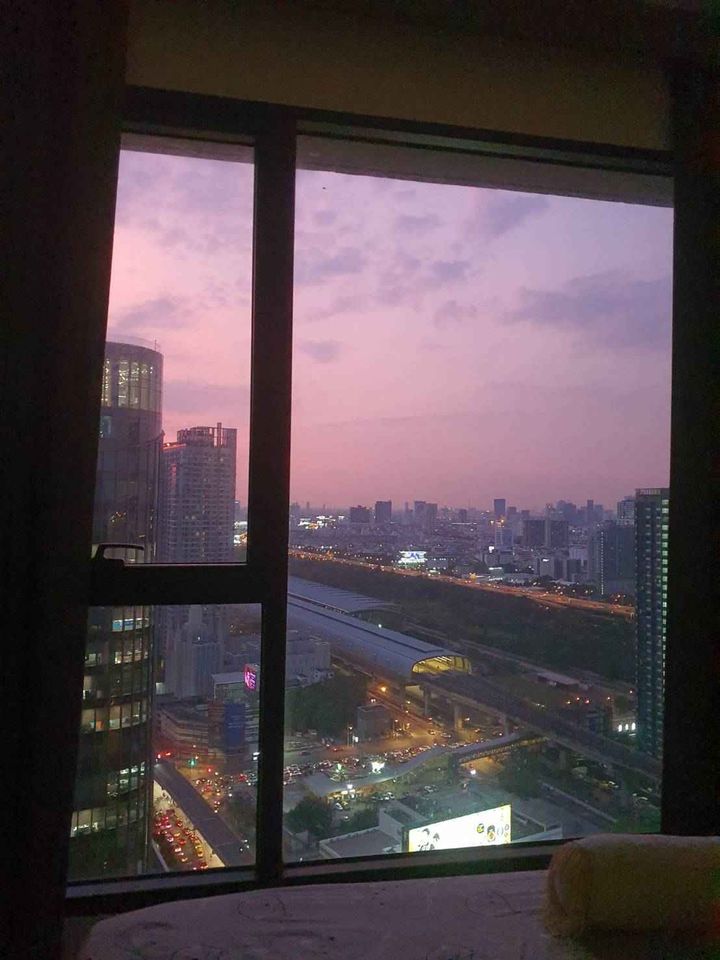 Ideo Mobi Asoke 1Bedroom