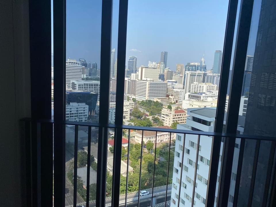 Ashton Chula - Silom