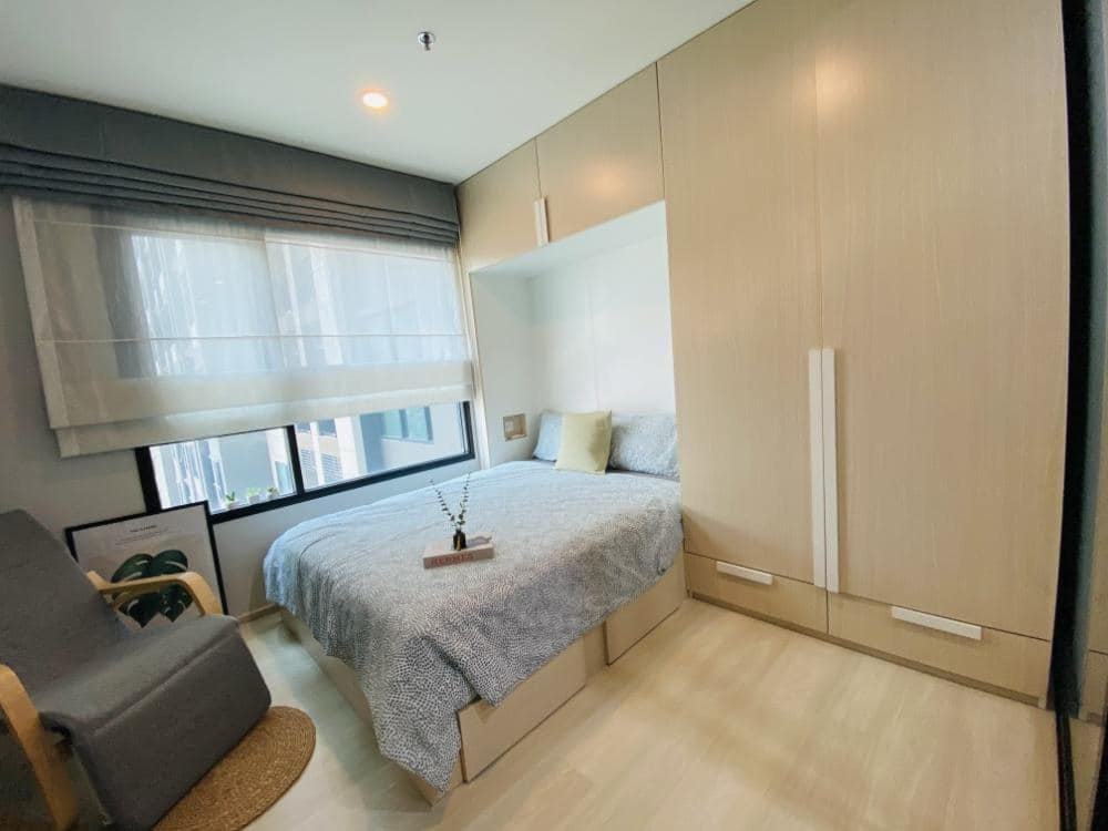 Life Asoke Condo