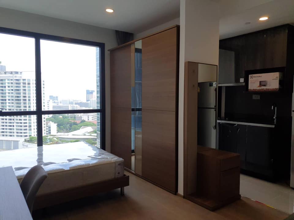 ให้เช่าคอนโด แอชตัน จุฬา-สีลม ติดMRTสามย่าน 