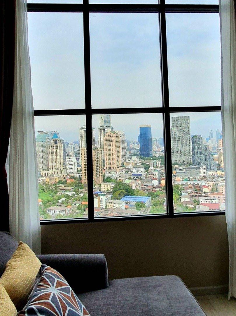 Knightsbridge Prime Sathorn