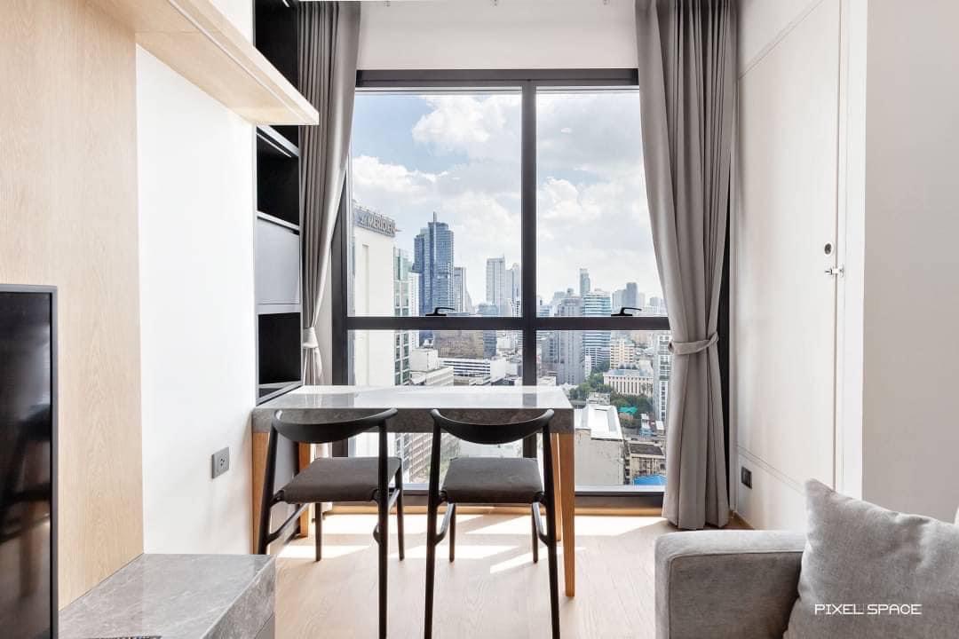 Ashton Chula - Silom