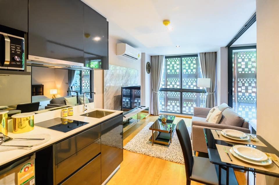 Altitude Samyan silom ใกล้mrtสามย่าน