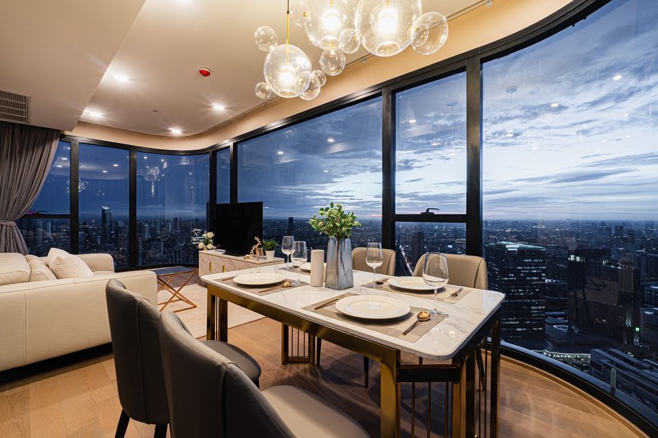 Ashton Chula-Silom, spacious 2 bedroom for RENT 