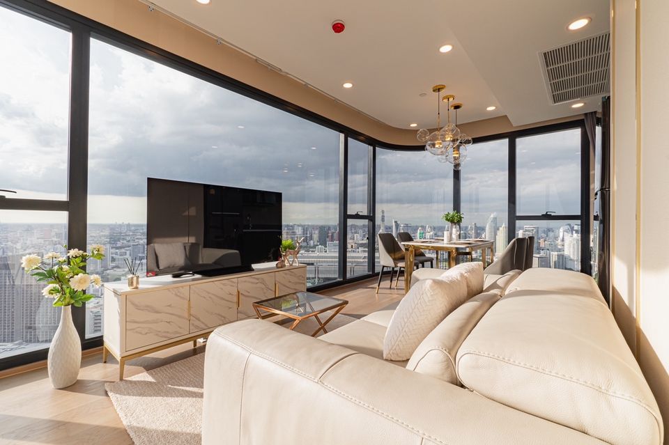 Ashton Chula-Silom, spacious 2 bedroom for RENT 