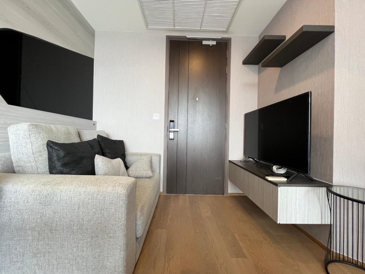 Ashton Chula - Silom