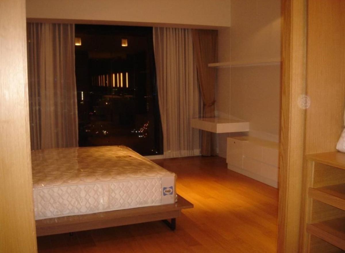 The Met Sathon for RENT 3BA/4BR 