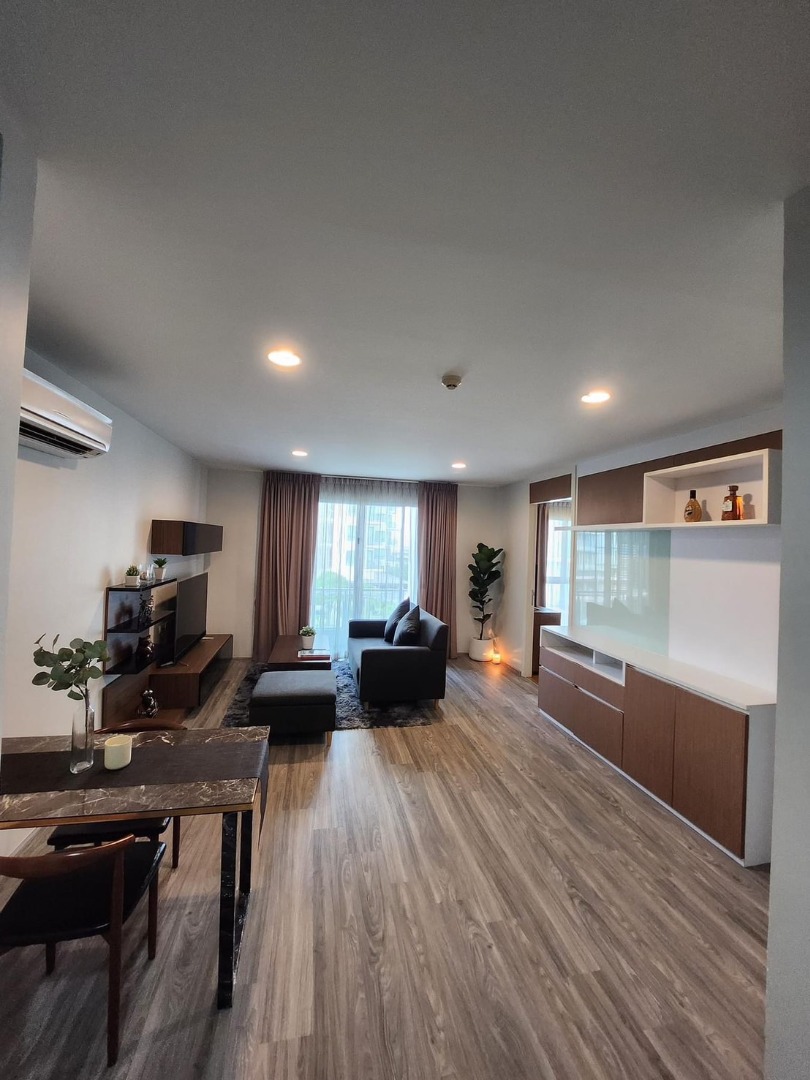Condo Whizdom the Exclusive BTSปุณณวิถี 