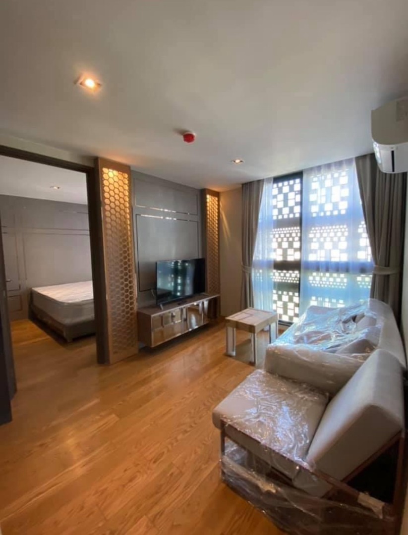 Altitude Samyan silom