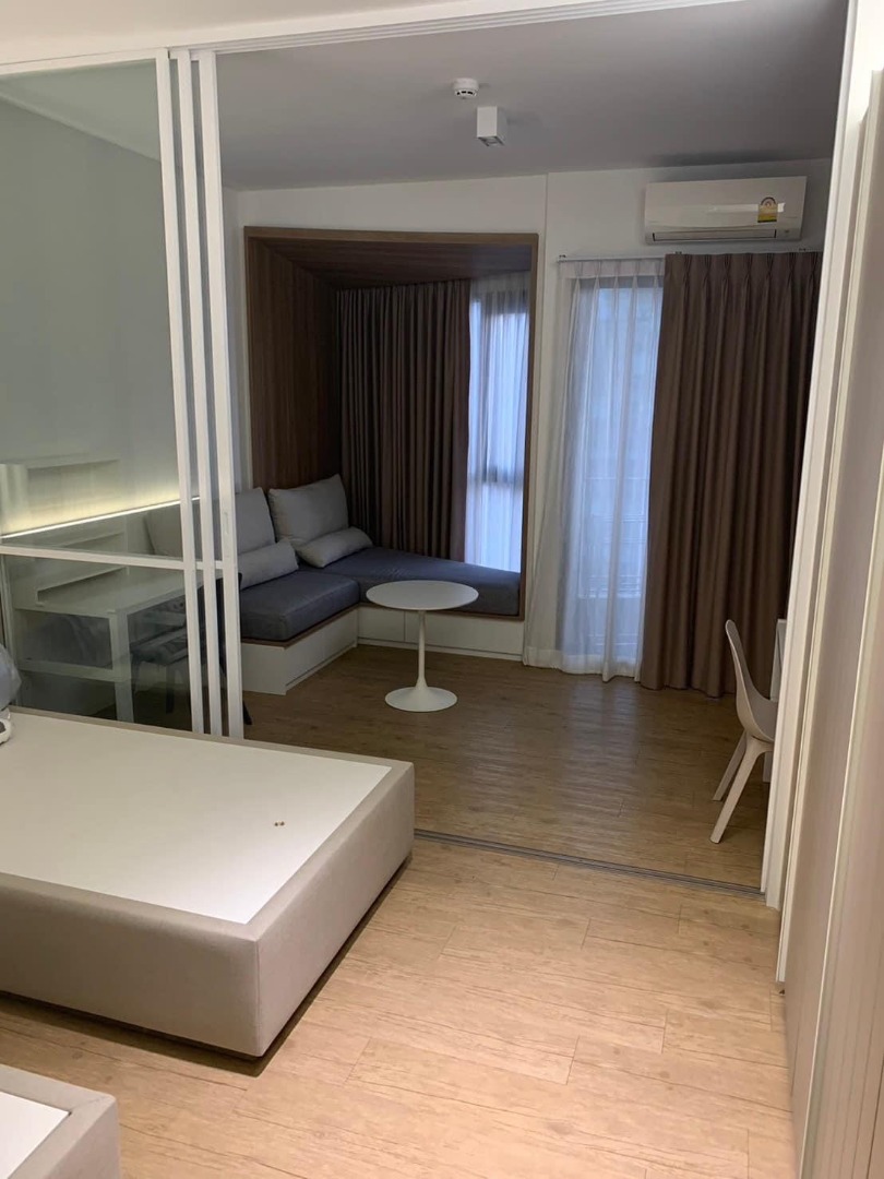 ขายคอนโด Triple Y Residence อยู่บนห้างสามย่านมิตรทาวน์