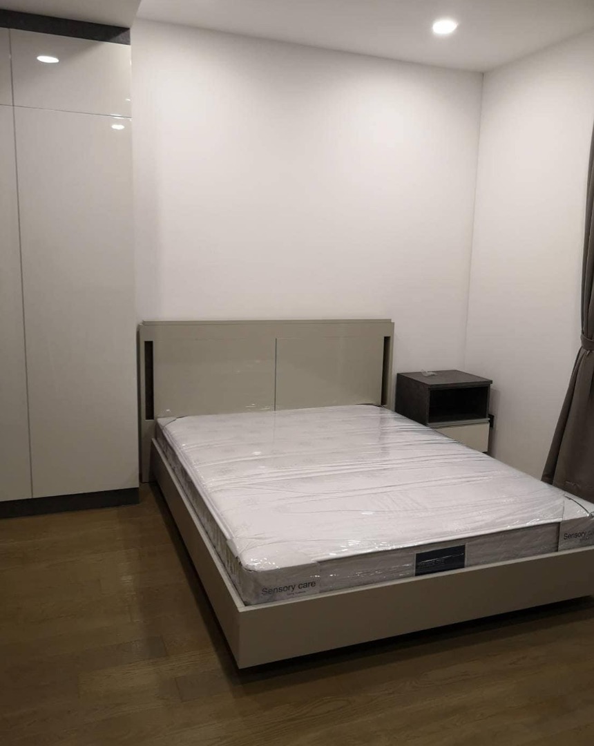 Ashton Chula - Silom