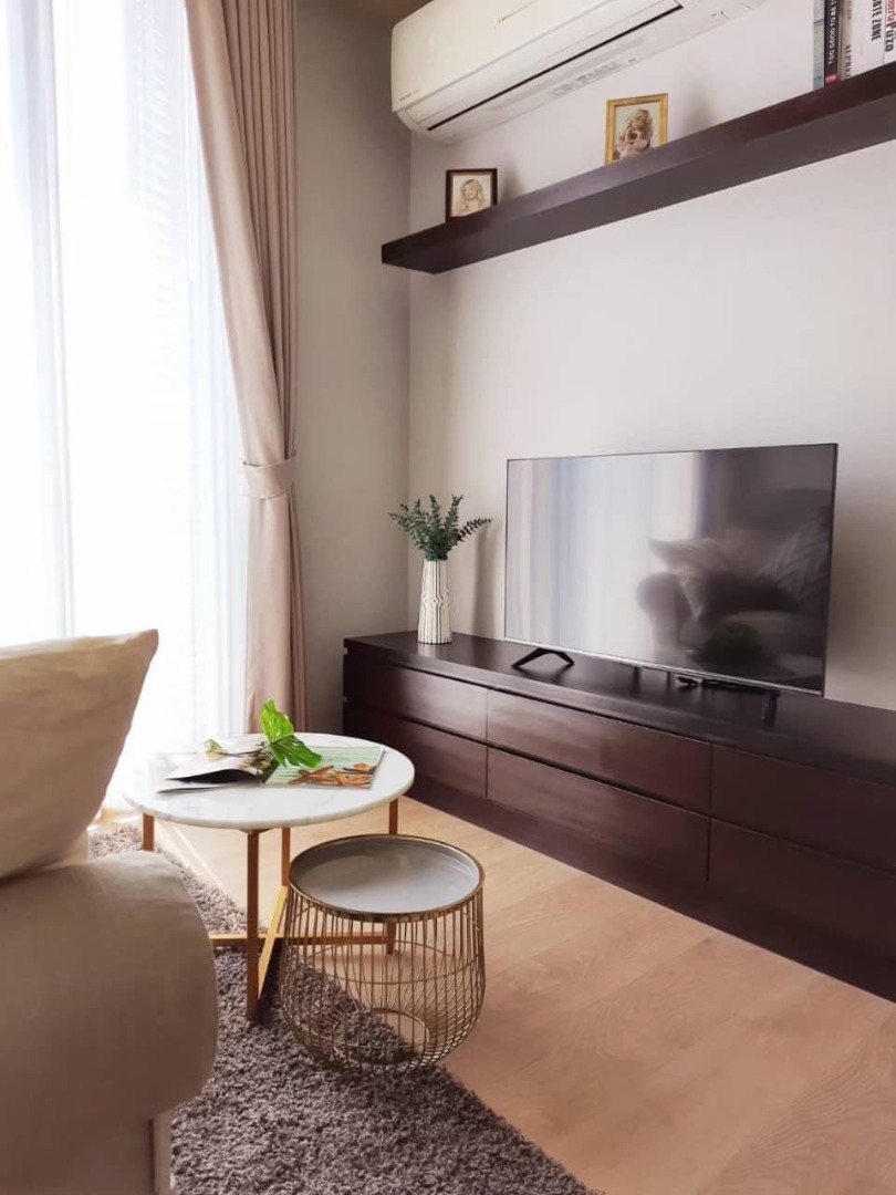 ปล่อยเช่าคอนโดหรูใจกลางอโศก Noble Recole สุขุมวิท 19