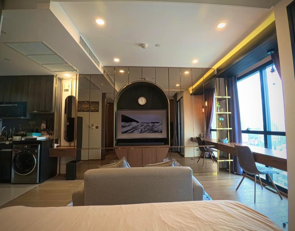 Ashton Chula-Silom ตู้เก็บของเยอะมาก