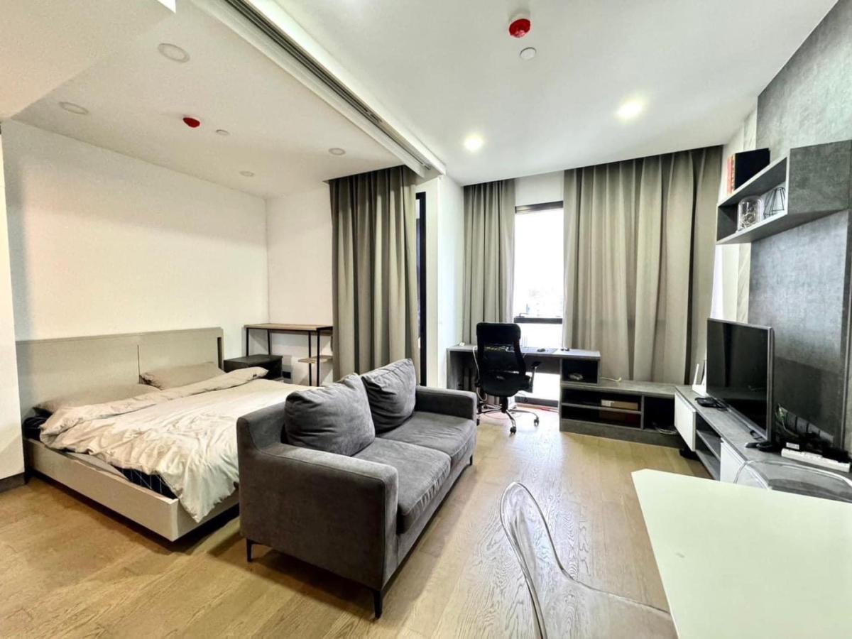 Ashton Chula - Silom