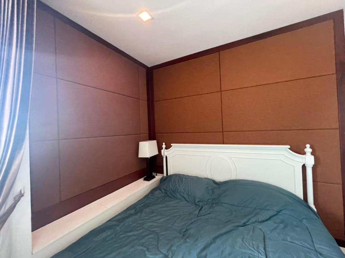 Condolette Ize Ratchathewi