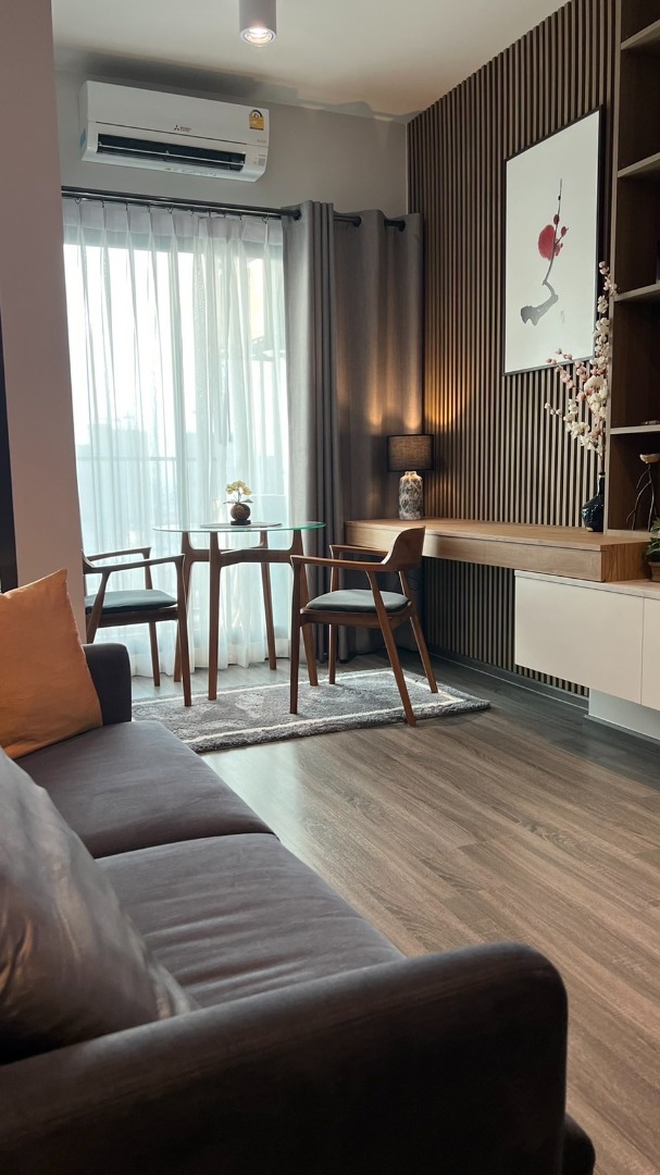 ห้องแต่งสวย ชั้นสูงวิวดึ เฟอร์นิเจอครบพร้อมเข้าอยู่ 