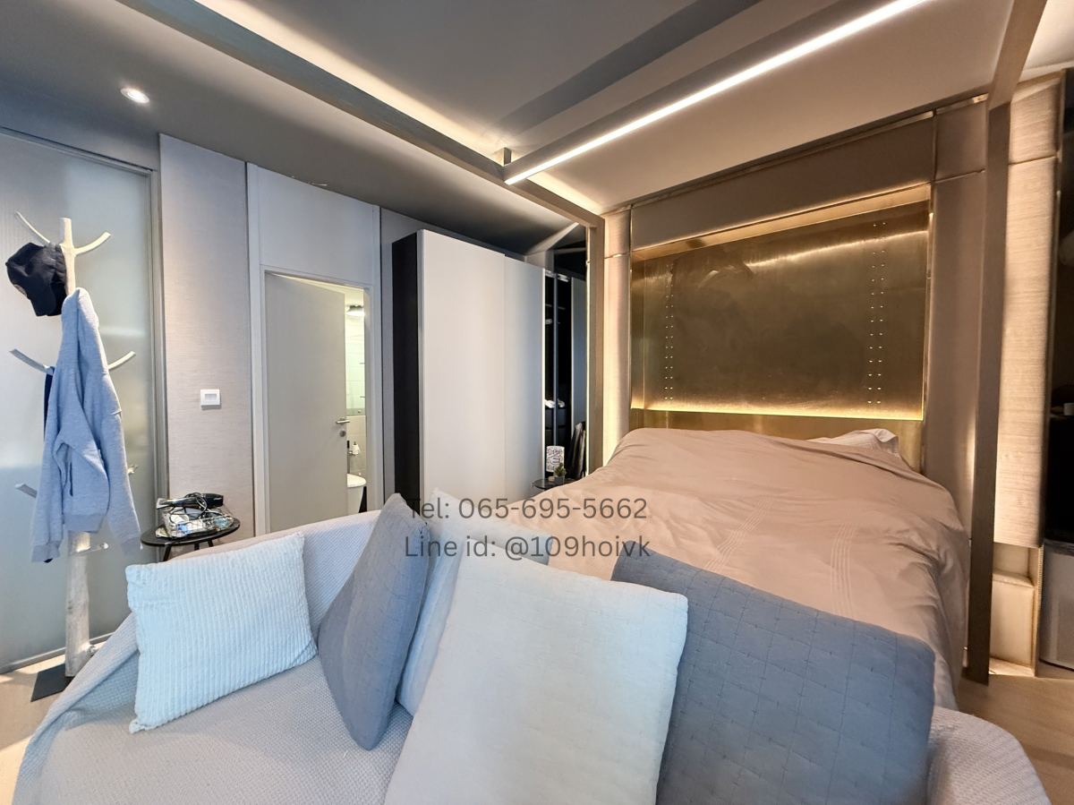 ห้องสวยมาก บิ้ลท์อินให้เต็มห้อง ทำใหม่ทั้งหมด วิวสระว่ายน้ำ
