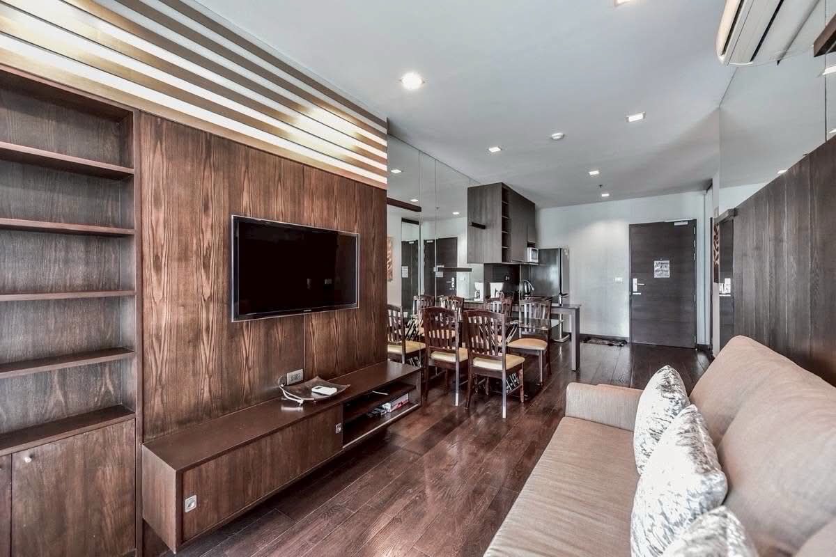 2 Bedrooms 70SQ.M -Renovated unit