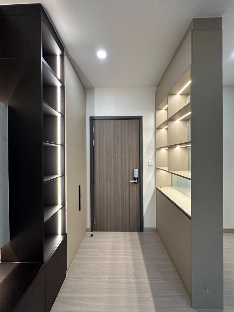 มีโซฟาเบด ห้องใหญ่42ตรม. แต่งบิลอิ้นสวย